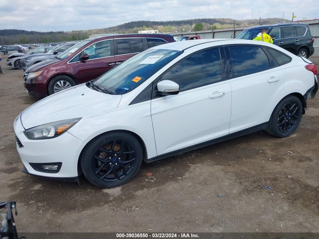 Ford FOCUS SE 2016 1FADP3F20GL299723 Image 2