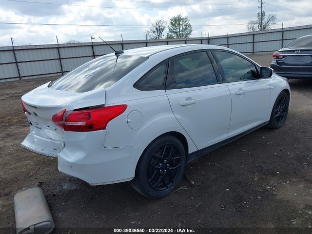 Ford FOCUS SE 2016 1FADP3F20GL299723 Image 4
