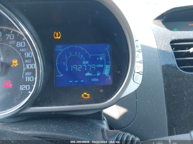 Chevrolet Spark 1lt Auto 2014 KL8CD6S99EC539649 Image 15