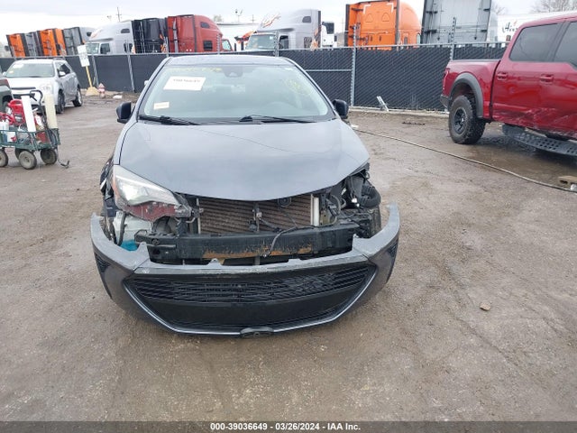 Toyota COROLLA LE 2017 5YFBURHE1HP734097 Image 13
