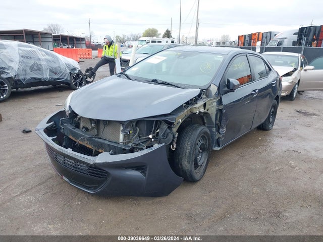 Toyota COROLLA LE 2017 5YFBURHE1HP734097 Image 2