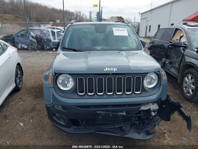 Jeep Renegade Latitude 4x4 2018 ZACCJBBB4JPH12866 Image 12