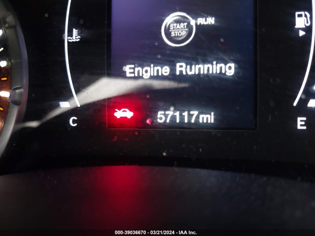 Jeep Renegade Latitude 4x4 2018 ZACCJBBB4JPH12866 Image 15