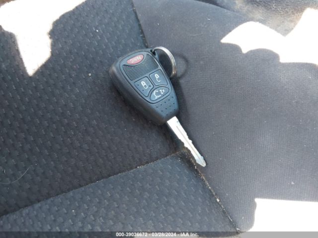 1C3CCBAB6EN124448 Chrysler 200 LX