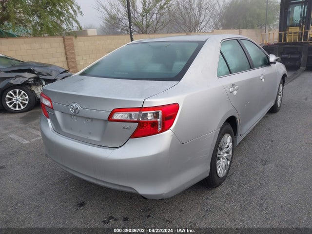 Toyota CAMRY LE 2014 4T4BF1FKXER426320 Image 4