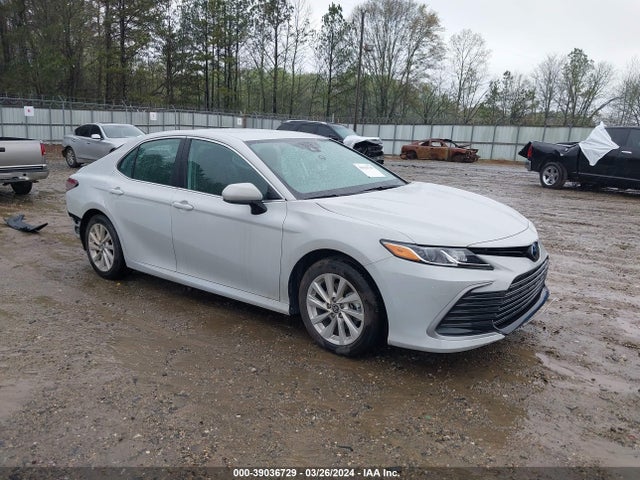 Toyota CAMRY LE 2024 4T1C11AK2RU189932 Image 1