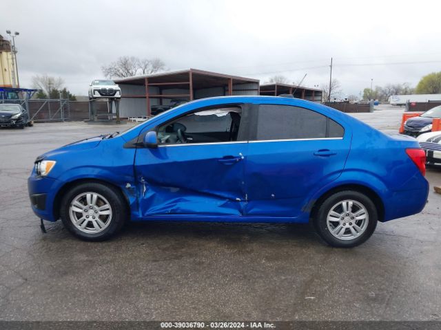 1G1JC5SG2G4148438 Chevrolet Sonic Lt Auto