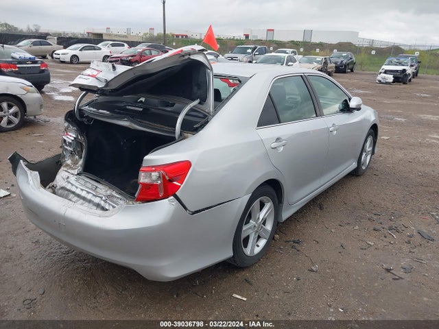 Toyota CAMRY SE 2014 4T1BF1FK6EU360701 Image 4