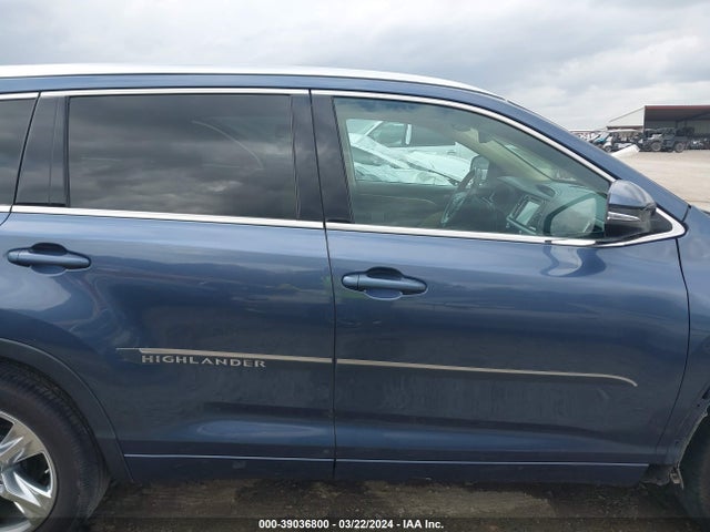 Toyota Highlander Limited 2017 5TDYZRFHXHS202301 Image 14