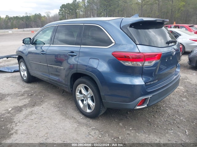 Toyota Highlander Limited 2017 5TDYZRFHXHS202301 Image 3