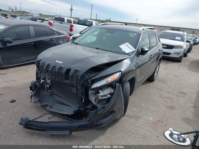 Jeep Cherokee Latitude 2014 1C4PJLCS1EW148477 Image 2