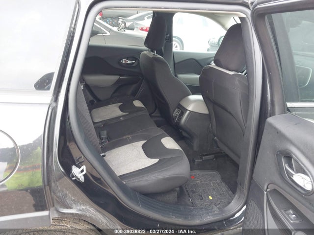 Jeep Cherokee Latitude 2014 1C4PJLCS1EW148477 Image 8