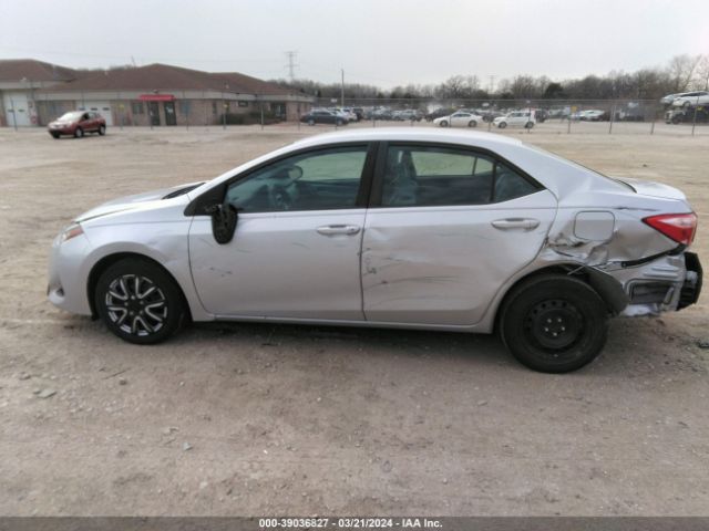 2T1BURHE1HC815407 Toyota COROLLA LE