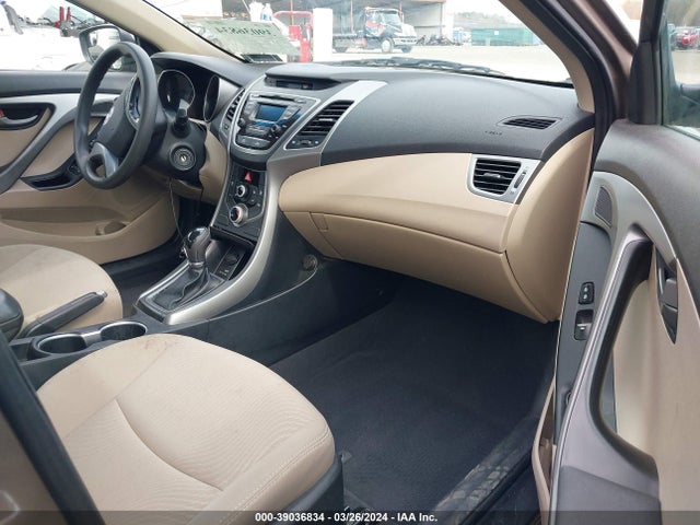 Hyundai ELANTRA SE 2015 5NPDH4AE0FH613209 Image 5