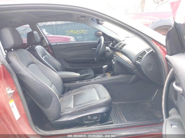 39036915 :رقم المزاد ، WBAUP735X8VF08357 vin ، 2008 Bmw 128i مزاد بيع