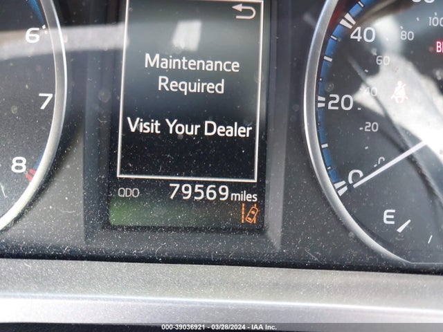 Toyota RAV4 LE 2018 JTMZFREV5JJ169182 Image 16