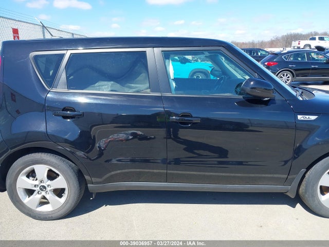 KIA Soul 2018 KNDJN2A22J7582645 Image 13