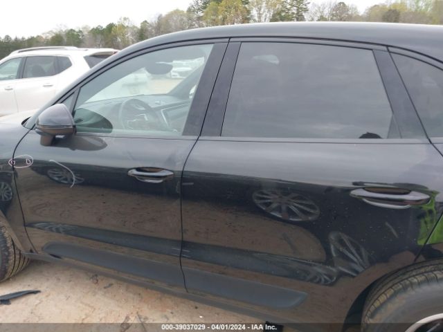 WP1AA2A50JLB19477 Porsche Macan Sport Edition