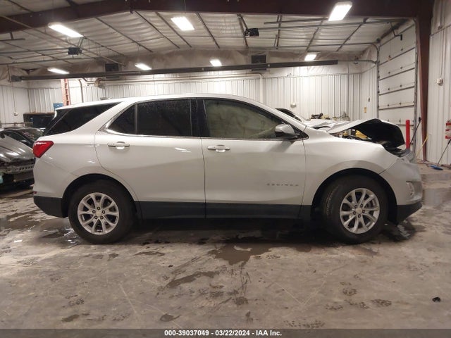 Chevrolet EQUINOX LT 2018 3GNAXSEV5JL373014 Image 13