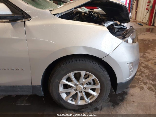 Chevrolet EQUINOX LT 2018 3GNAXSEV5JL373014 Image 18