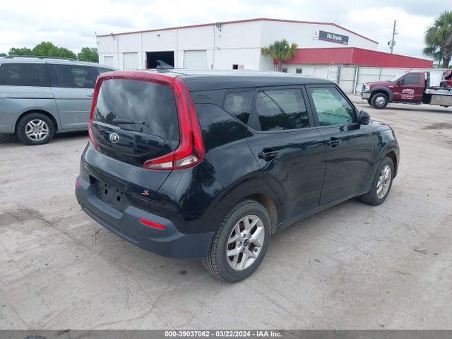 KIA SOUL S 2021 KNDJ23AU0M7129497 Image 4