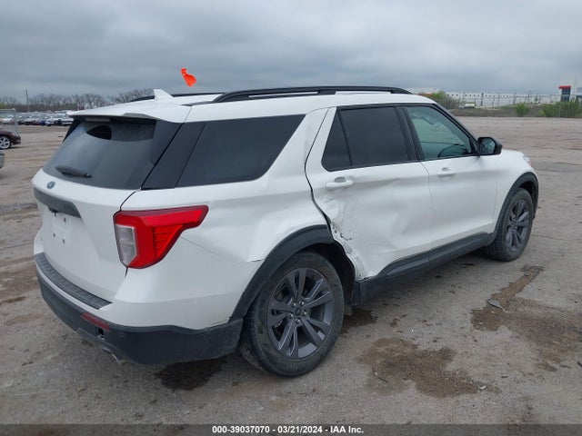 Ford EXPLORER XLT 2022 1FMSK7DH7NGA13754 Image 4