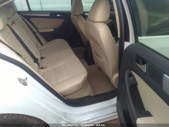 3VWD07AJ6FM309573 Volkswagen JETTA SE