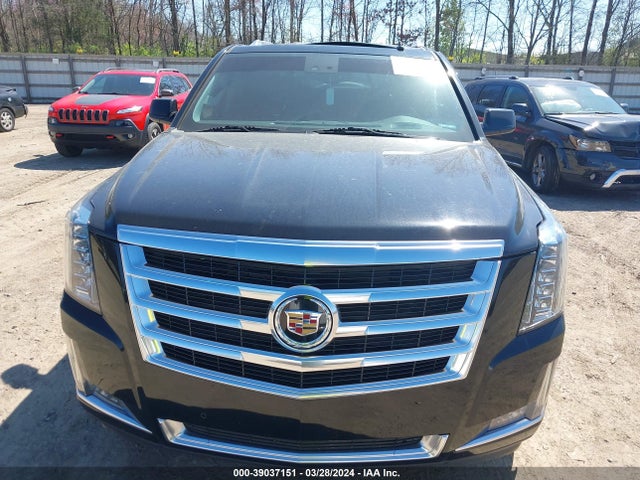 1GYS3BKJXFR215322 Cadillac Escalade Luxury