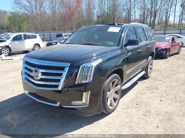 1GYS3BKJXFR215322 Cadillac Escalade Luxury