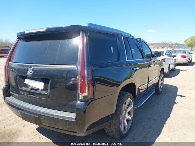 1GYS3BKJXFR215322 Cadillac Escalade Luxury