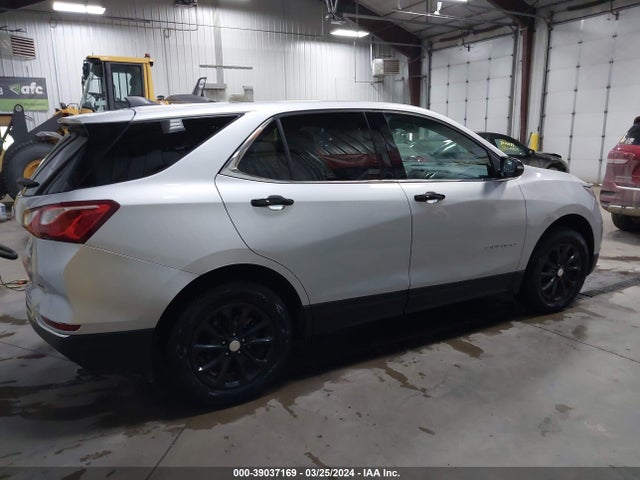 Chevrolet EQUINOX LT 2018 3GNAXSEV2JS517933 Image 13