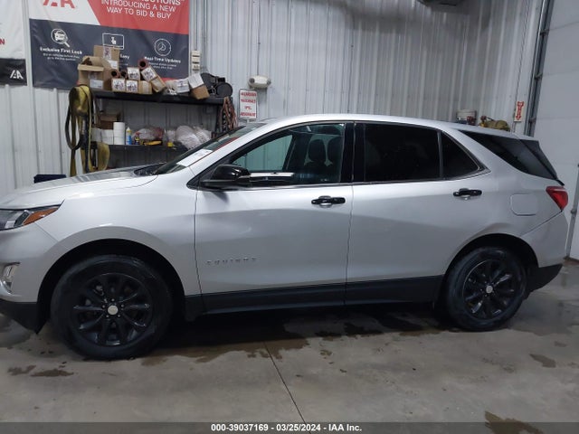 Chevrolet EQUINOX LT 2018 3GNAXSEV2JS517933 Image 14