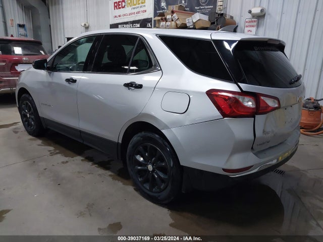 Chevrolet EQUINOX LT 2018 3GNAXSEV2JS517933 Image 3