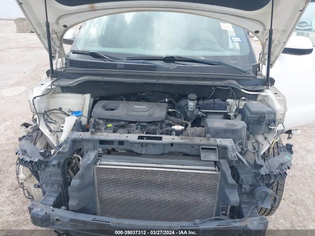 KIA Soul 2018 KNDJN2A21J7588808 Image 10