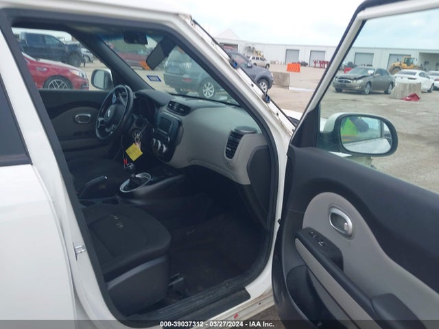 KIA Soul 2018 KNDJN2A21J7588808 Image 5
