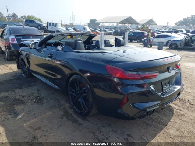 2023 BMW M8 WBSDZ0C06PCL03028 Photo 2