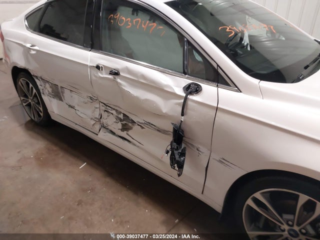 Ford Fusion Titanium 2020 3FA6P0D93LR148636 Image 6