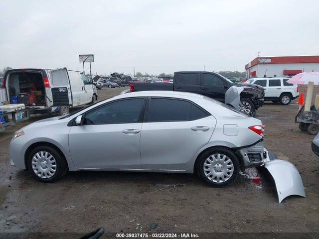 Toyota COROLLA LE 2016 5YFBURHEXGP555572 Image 14