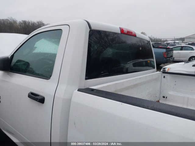 3C6JR6DG6NG256674 RAM 1500 Classic Tradesman Regular Cab 4x2 8' Box