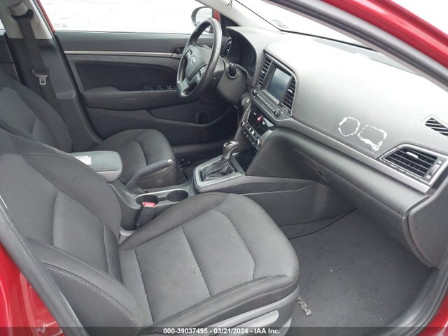 Hyundai Elantra Value Edition 2017 5NPD84LF7HH200311 Image 5