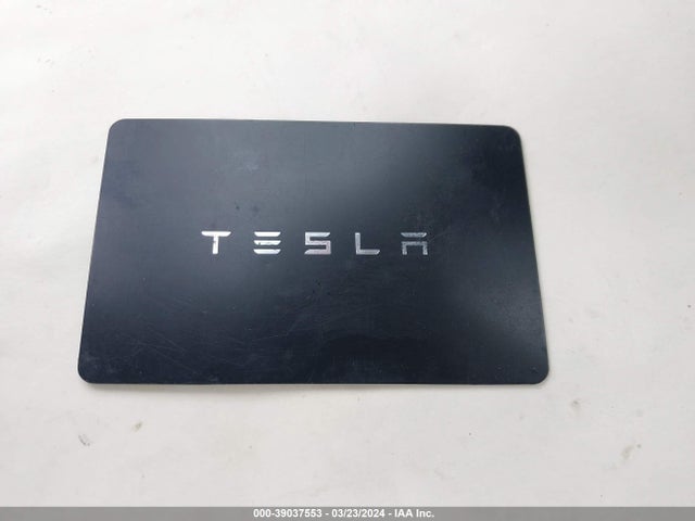 2021 TESLA MODEL Y 5YJYGDEE8MF092444 Photo 10