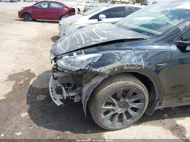 2021 TESLA MODEL Y 5YJYGDEE8MF092444 Photo 5