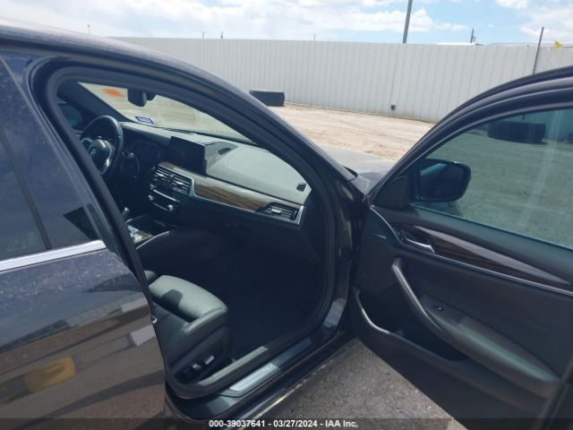WBAJE5C53KWW36175 BMW 540I