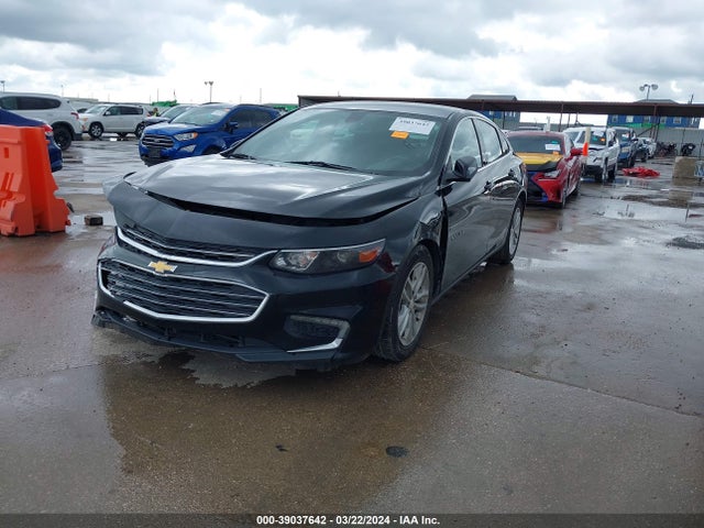 Chevrolet MALIBU LT 2018 1G1ZD5ST0JF173041 Image 2