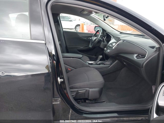 Chevrolet MALIBU LT 2018 1G1ZD5ST0JF173041 Image 5