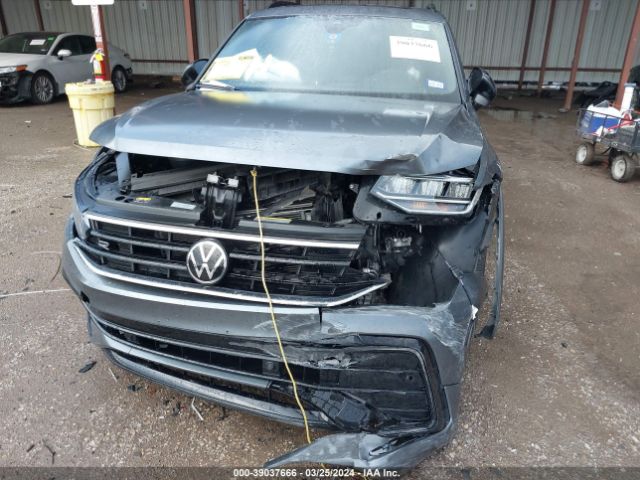 3VVCB7AX0PM062826 Volkswagen Tiguan Se R-line Black