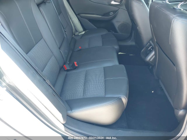 Chevrolet IMPALA 1LT 2018 2G1105S34J9170211 Image 8