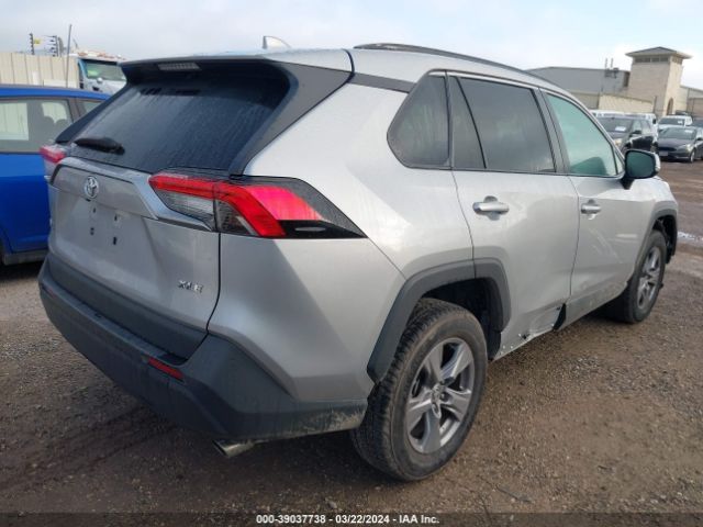 2T3W1RFV8NW192687 Toyota Rav4 Xle/xle Premium