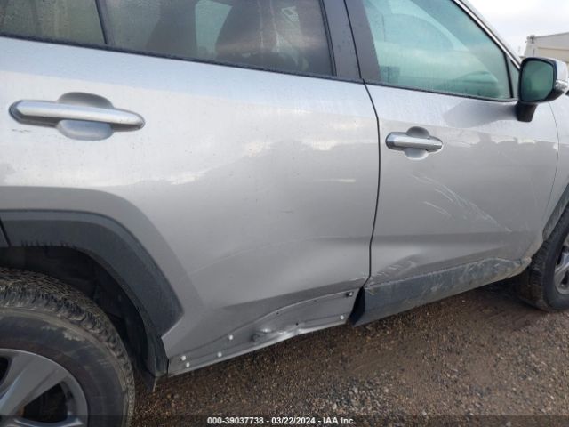 2T3W1RFV8NW192687 Toyota Rav4 Xle/xle Premium