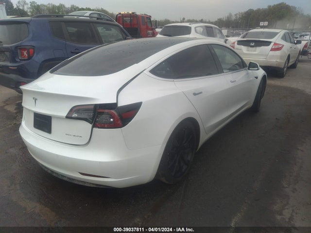 Tesla Model 3 Long Range Dual Motor All-wheel Drive 2020 5YJ3E1EB6LF622977 Image 4